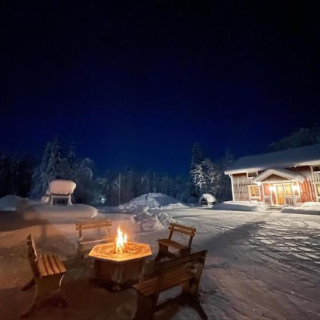 Taiga Forest Lodge Єлліваре Екстер'єр фото