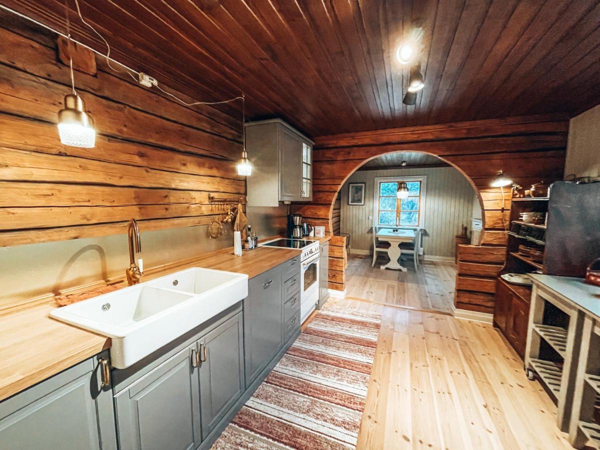 Taiga Forest Lodge Єлліваре Екстер'єр фото