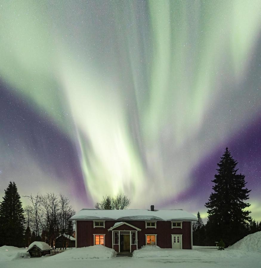 Taiga Forest Lodge Єлліваре Екстер'єр фото